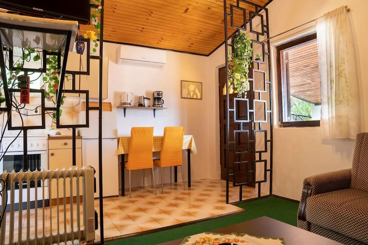 Charming App,Gorgeous Sea View,Wifi,18 Apartment Rabac 0*,